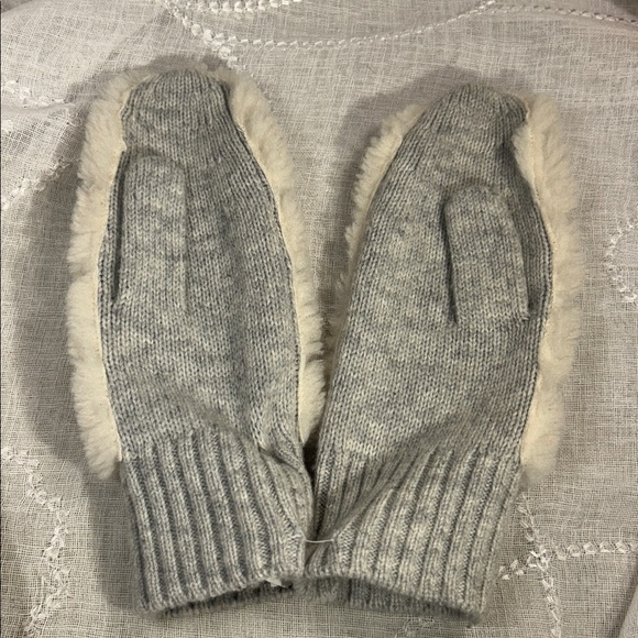 NWT Hannah Rose cashmere wool mix mittens - Picture 3 of 8